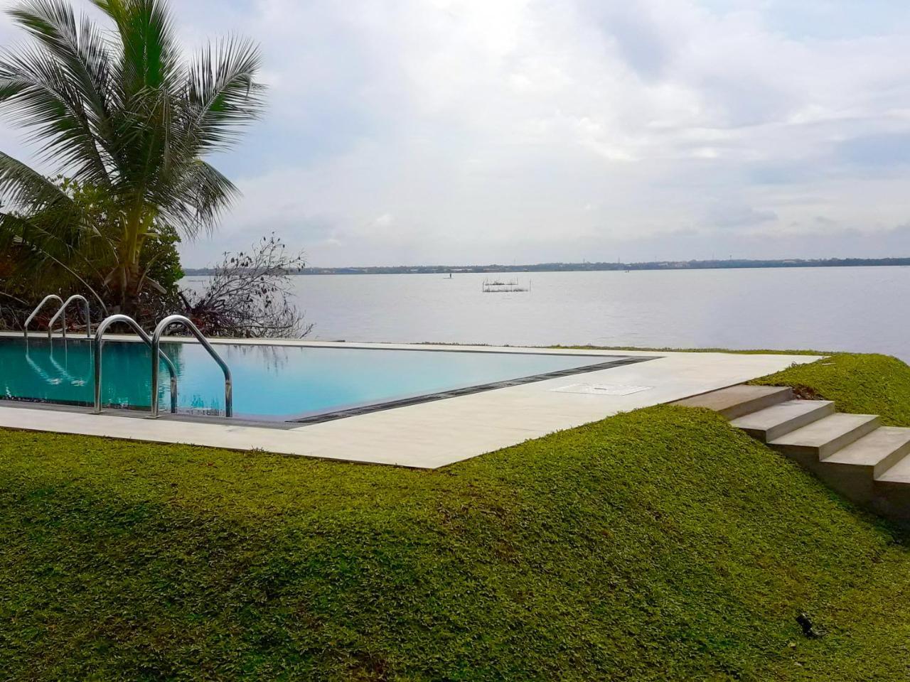 Nico Lagoon Hotel Negombo Buitenkant foto