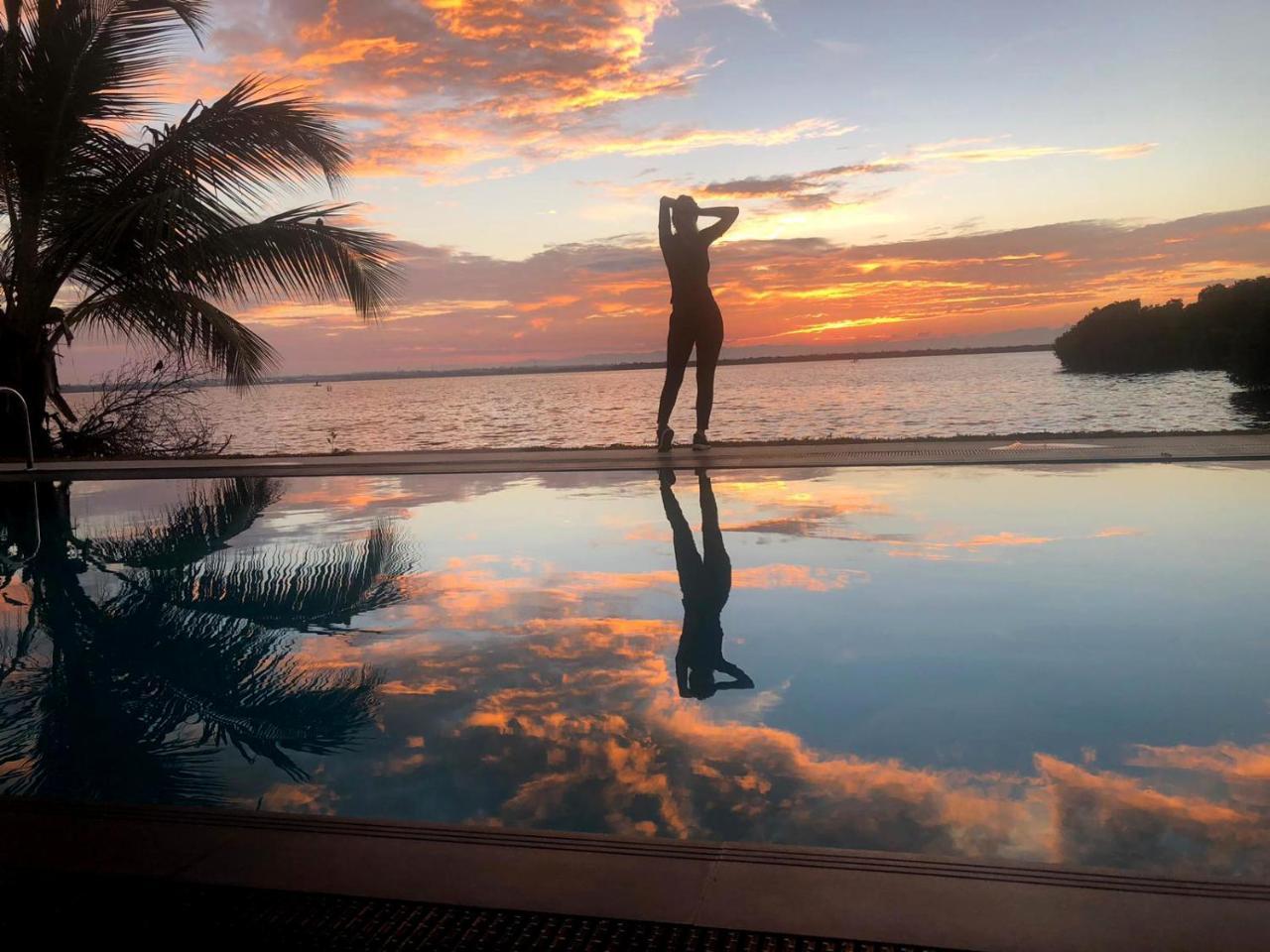 Nico Lagoon Hotel Negombo Buitenkant foto