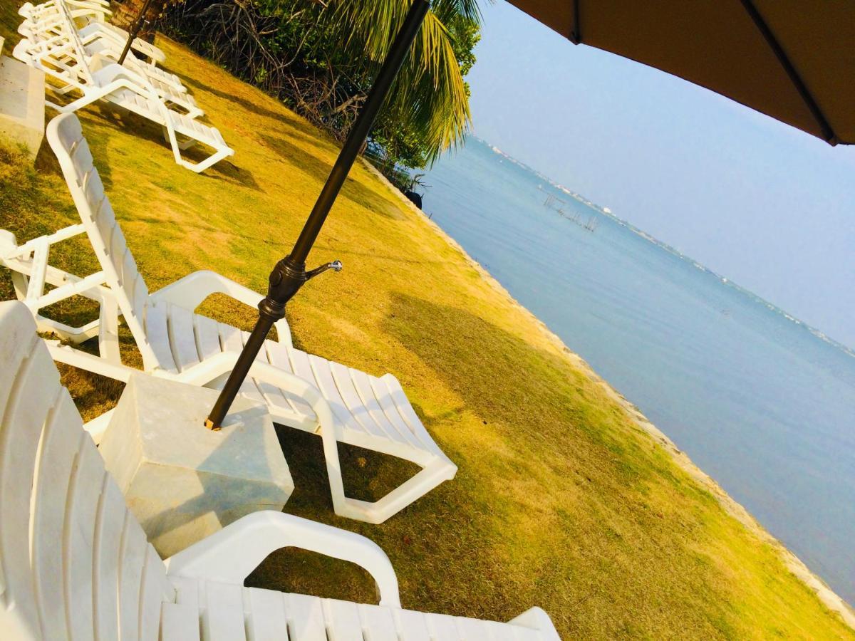 Nico Lagoon Hotel Negombo Buitenkant foto
